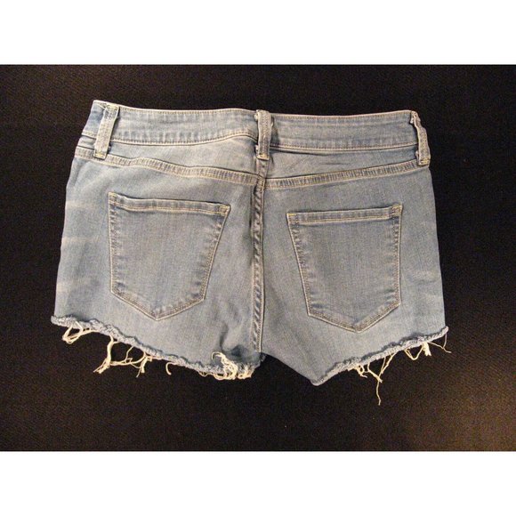Arizona Jean Co Womans Cut Off Jeans Shorts Sz 5 Measured W27 Junior Blue Denim - Picture 2 of 8